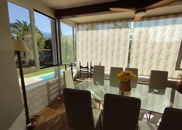 Pinos Gospodarstwo wiejskie La Adrada