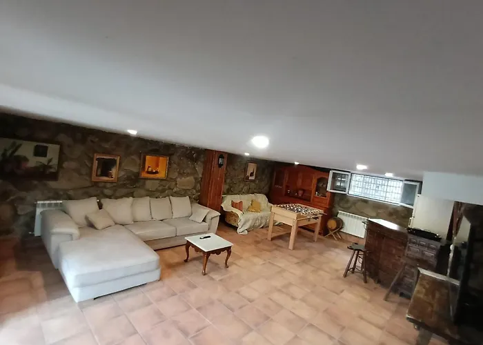 Pinos Gospodarstwo wiejskie